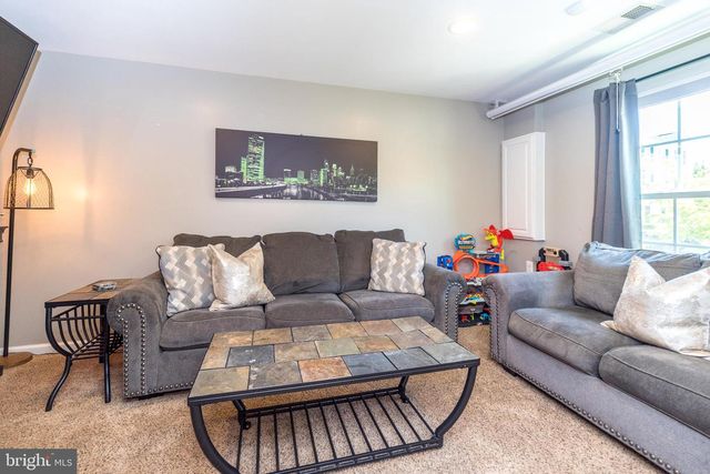 314 ALMOND DR, Lansdale, PA 19446