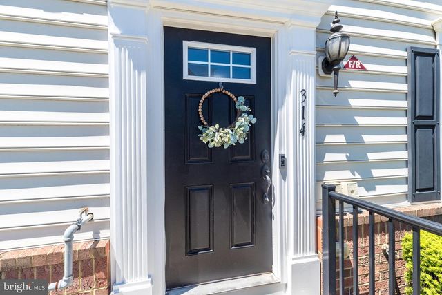 314 ALMOND DR, Lansdale, PA 19446