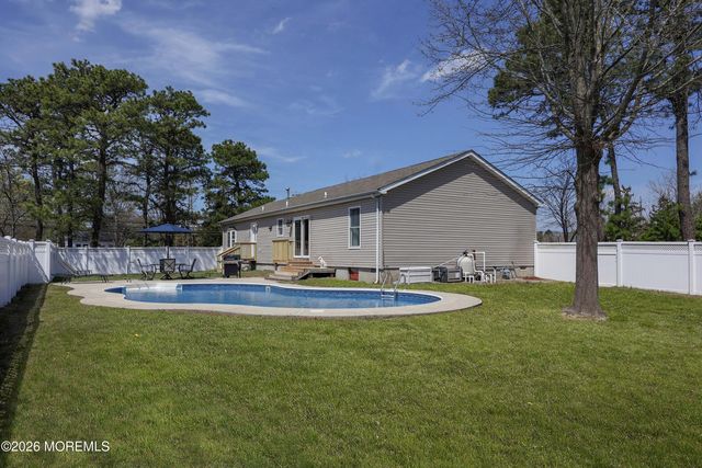 96 Atrium Drive, Brick, NJ 08723