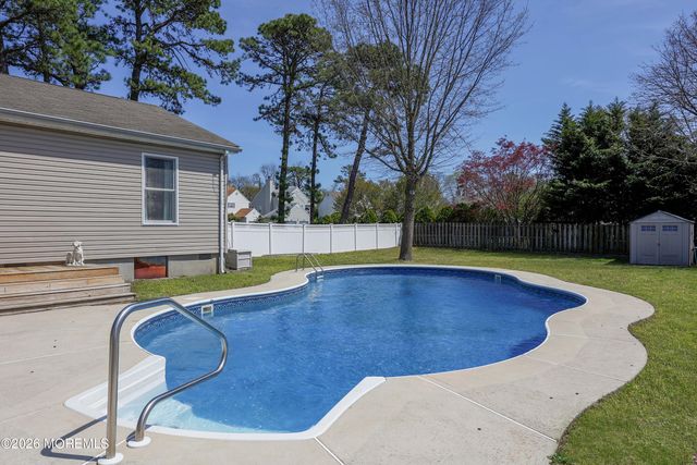 96 Atrium Drive, Brick, NJ 08723