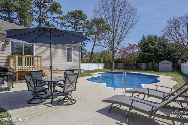 96 Atrium Drive, Brick, NJ 08723