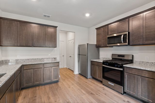 8304 Silverbow Drive, Ponder, TX 76259