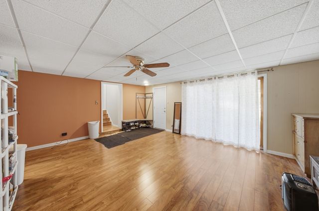 8300 Long Avenue, Burbank, IL 60459