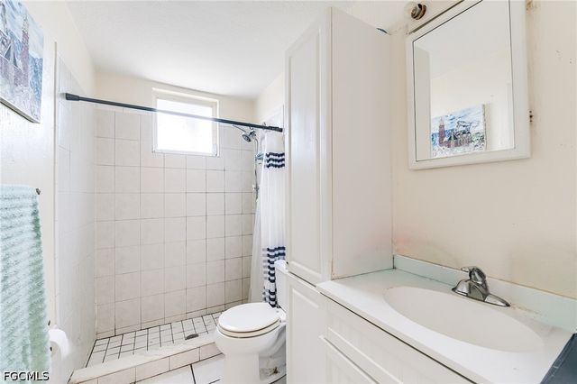 16910 -16912 Juanita AVE, Fort Myers, FL 33908