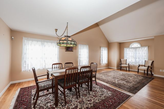 49 Drakes Landing, Hampton, NH 03842