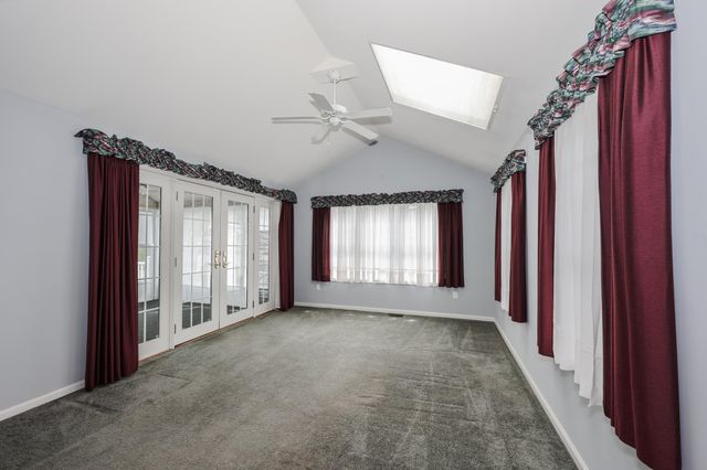 49 Drakes Landing, Hampton, NH 03842