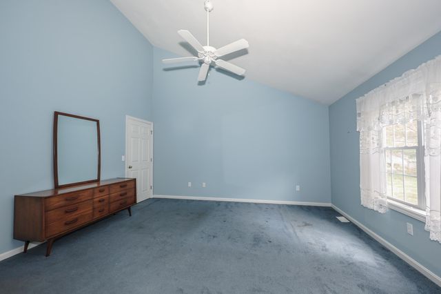 49 Drakes Landing, Hampton, NH 03842