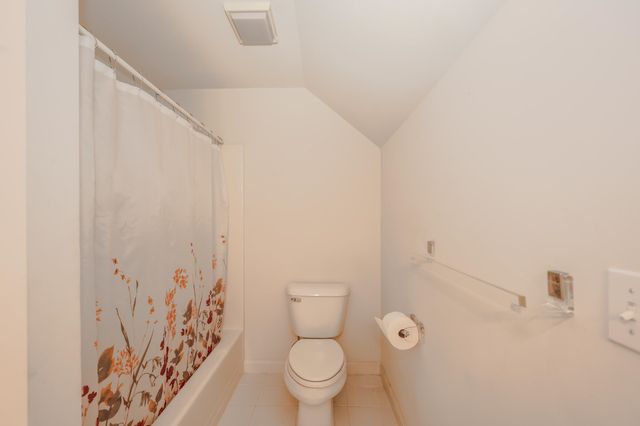 49 Drakes Landing, Hampton, NH 03842