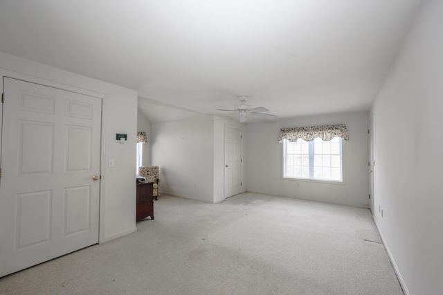 49 Drakes Landing, Hampton, NH 03842