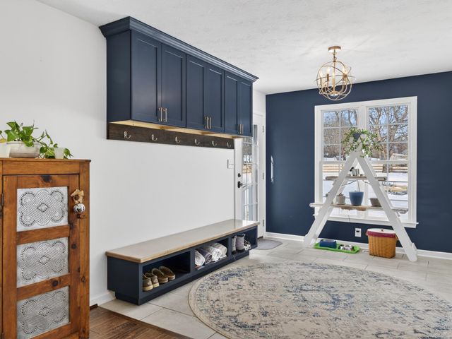 235 HOWARDSVILLE RD, Staunton, VA 24401