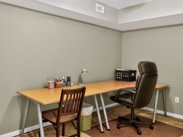 235 HOWARDSVILLE RD, Staunton, VA 24401