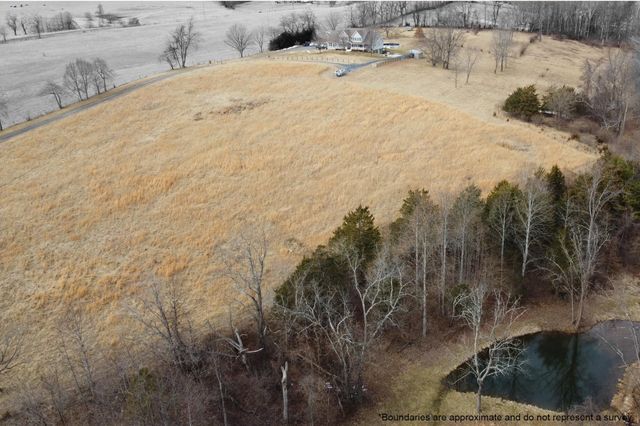 235 HOWARDSVILLE RD, Staunton, VA 24401