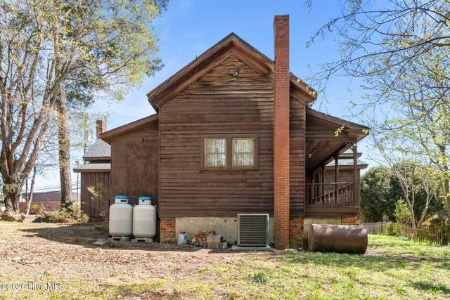 206 Dowd Road, Carthage, NC 28327