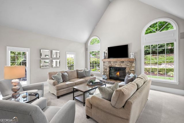 275 Woodbury Way, Alpharetta, GA 30022