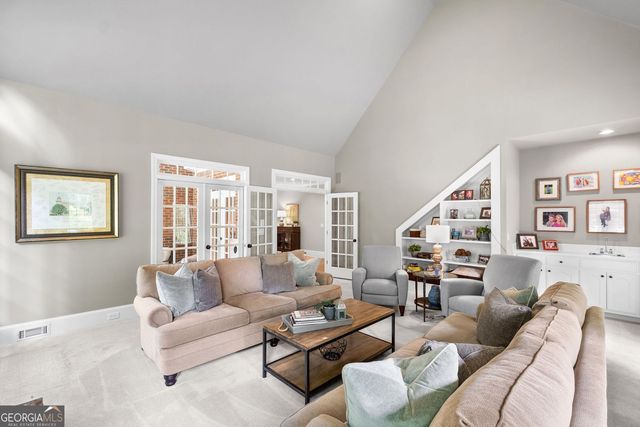 275 Woodbury Way, Alpharetta, GA 30022