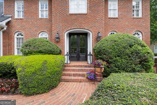 275 Woodbury Way, Alpharetta, GA 30022