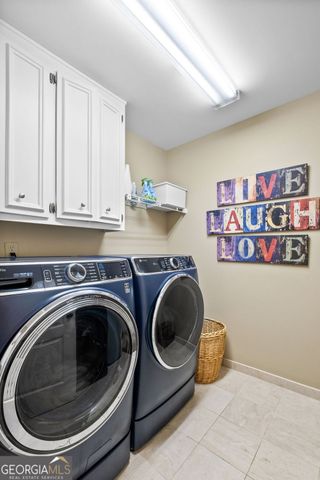 275 Woodbury Way, Alpharetta, GA 30022