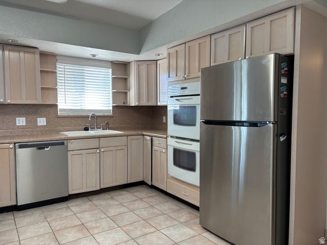 3880 N RAILROAD CIR, Grantsville, UT 84029