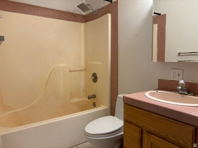 3880 N RAILROAD CIR, Grantsville, UT 84029