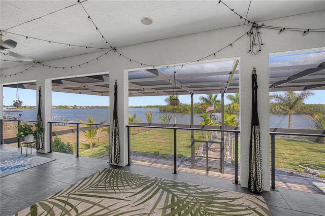 2424 HARBOUR DRIVE, Punta Gorda, FL 33983