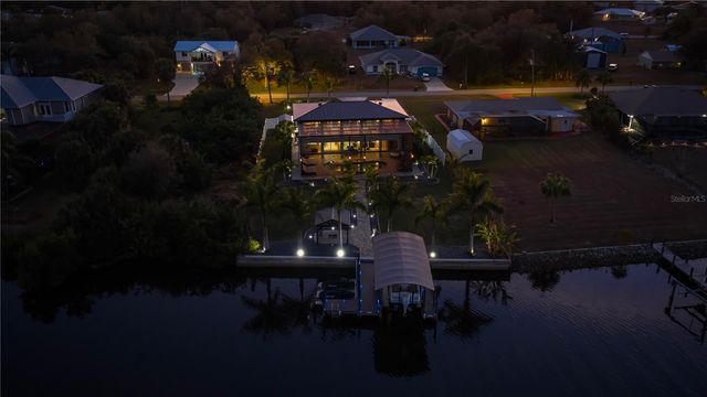 2424 HARBOUR DRIVE, Punta Gorda, FL 33983