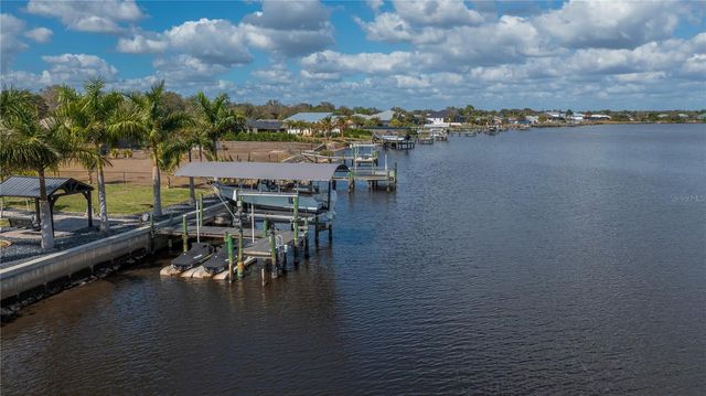 2424 HARBOUR DRIVE, Punta Gorda, FL 33983