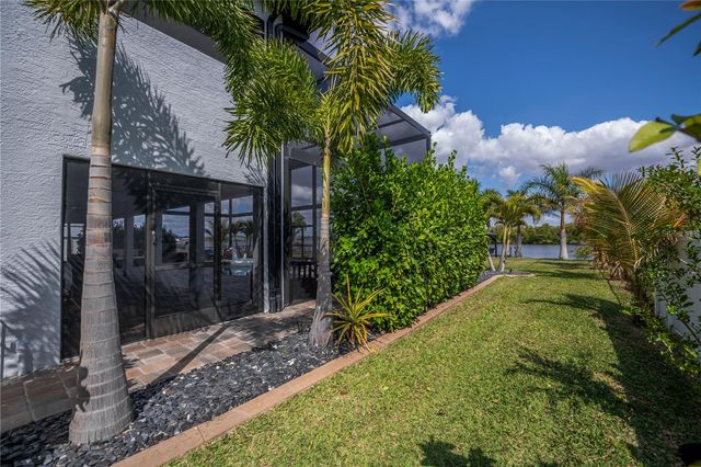 2424 HARBOUR DRIVE, Punta Gorda, FL 33983