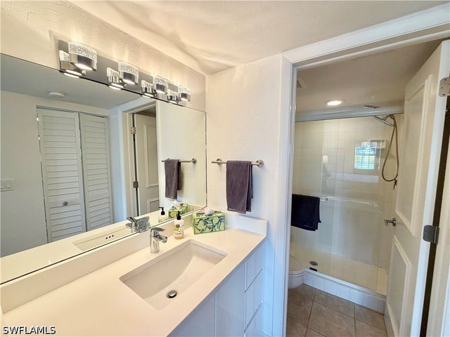 12945 Vanderbilt DR 306, Naples, FL 34110