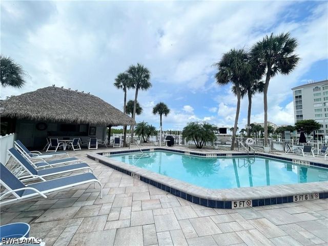 12945 Vanderbilt DR 306, Naples, FL 34110