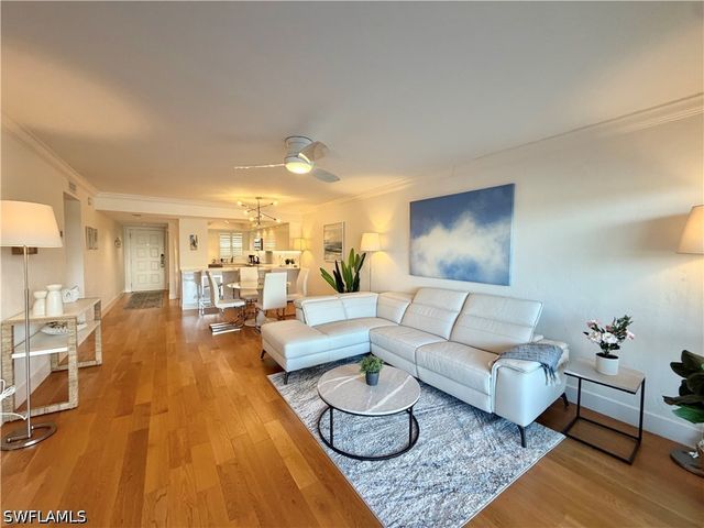 12945 Vanderbilt DR 306, Naples, FL 34110