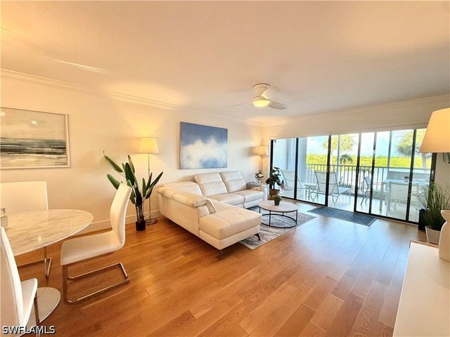 12945 Vanderbilt DR 306, Naples, FL 34110