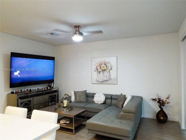 2363 SE 11th Street, Homestead, FL 33035