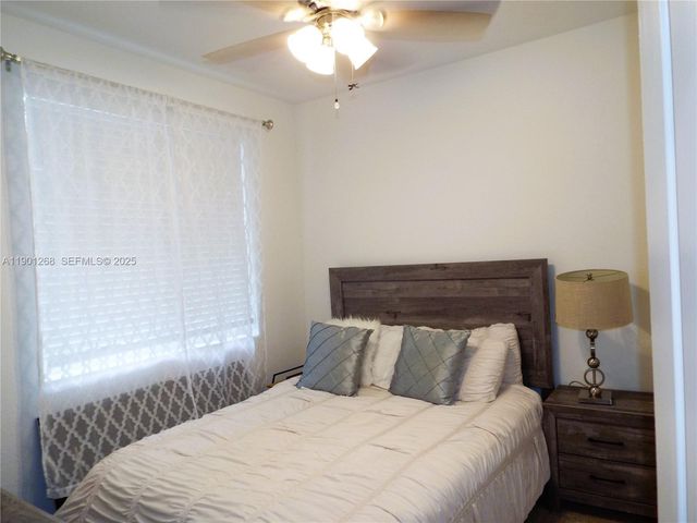 2363 SE 11th Street, Homestead, FL 33035
