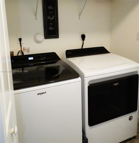 2363 SE 11th Street, Homestead, FL 33035