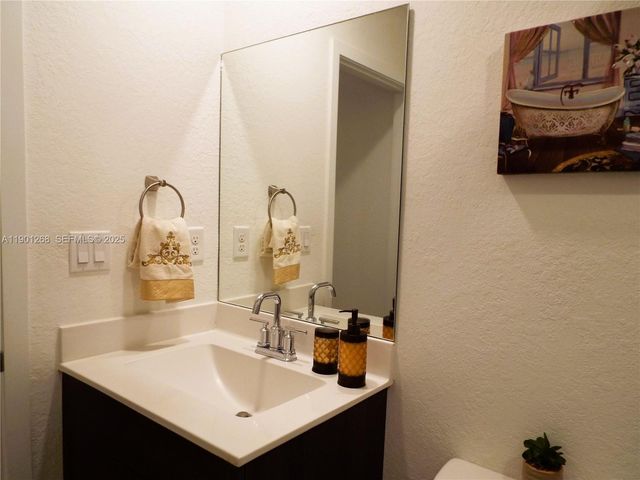 2363 SE 11th Street, Homestead, FL 33035