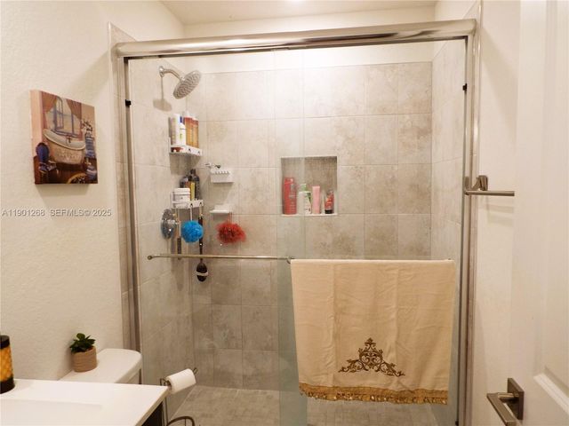 2363 SE 11th Street, Homestead, FL 33035