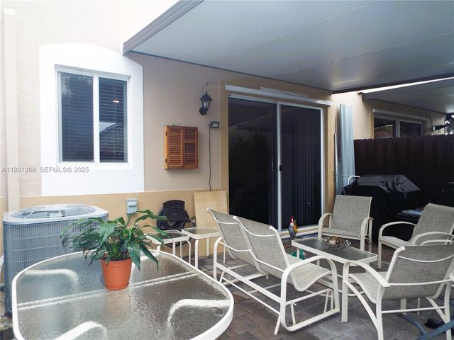 2363 SE 11th Street, Homestead, FL 33035
