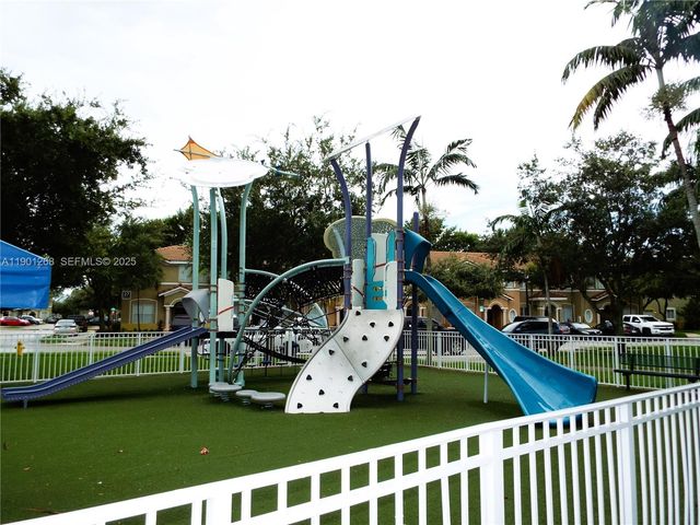 2363 SE 11th Street, Homestead, FL 33035