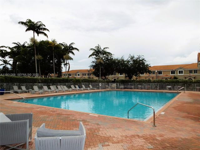 2363 SE 11th Street, Homestead, FL 33035