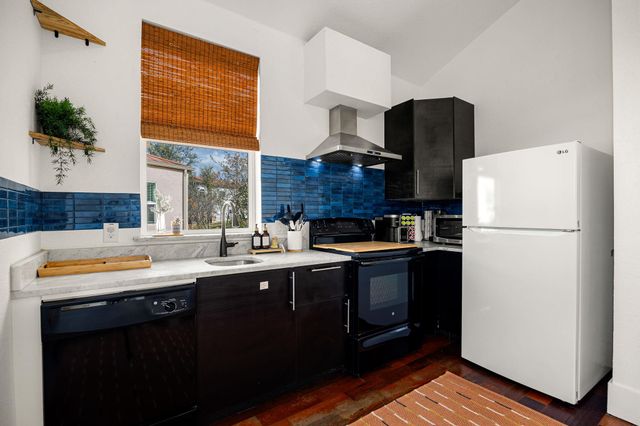 12808 Hughes ST, Austin, TX 78732