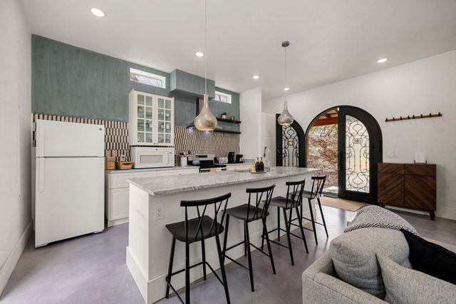 12808 Hughes ST, Austin, TX 78732