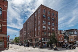 90 Fleet St Apt 5-1, Portsmouth, NH 03801