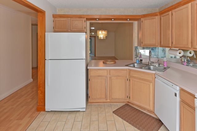 2641 W Gately Drive W 1702, West Palm Beach, FL 33415