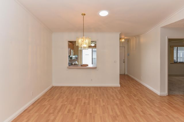 2641 W Gately Drive W 1702, West Palm Beach, FL 33415