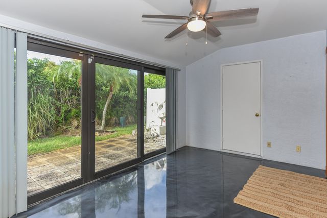 2641 W Gately Drive W 1702, West Palm Beach, FL 33415