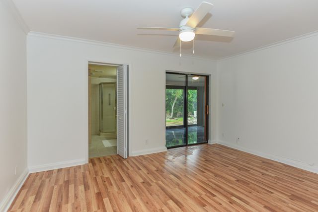 2641 W Gately Drive W 1702, West Palm Beach, FL 33415