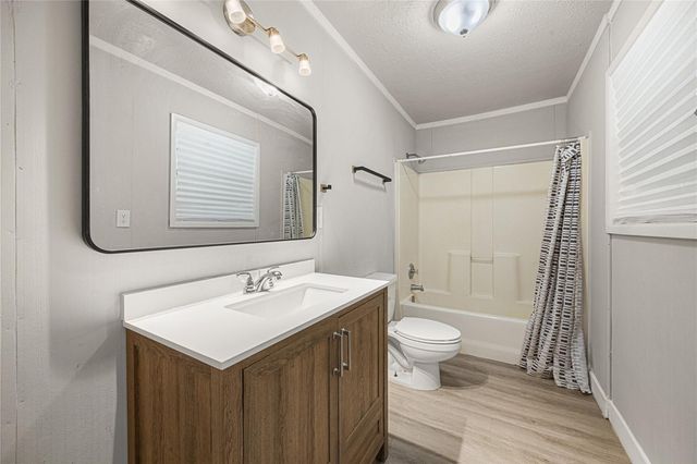 394 County Road 3378, Cleveland, TX 77327