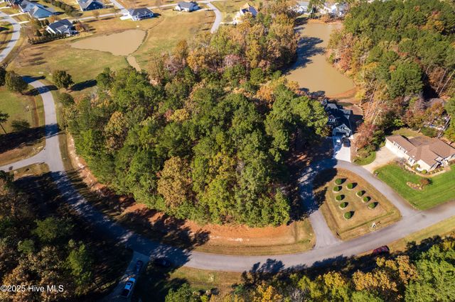 65 Standard Bred Way, Hertford, NC 27944