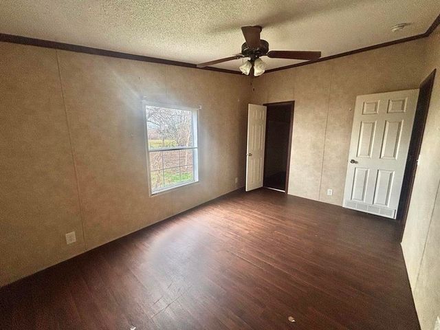 2300 Hwy 182, Raceland, LA 70394