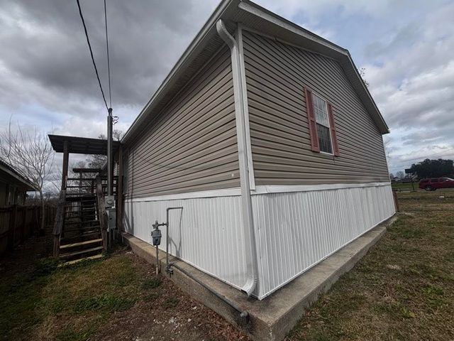 2300 Hwy 182, Raceland, LA 70394